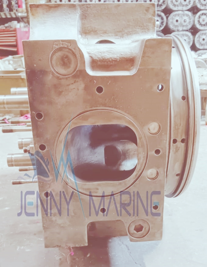 MAN BL&W 6L40/54B, 7L40/54B, 8L40/54B & 9L40/54B CYLINDER HEADS WITH FOUR VALVE TYPES ( 1105500 0757) MFG 2013 - Image 4