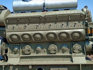 EMD 12-645E8 ENGINE