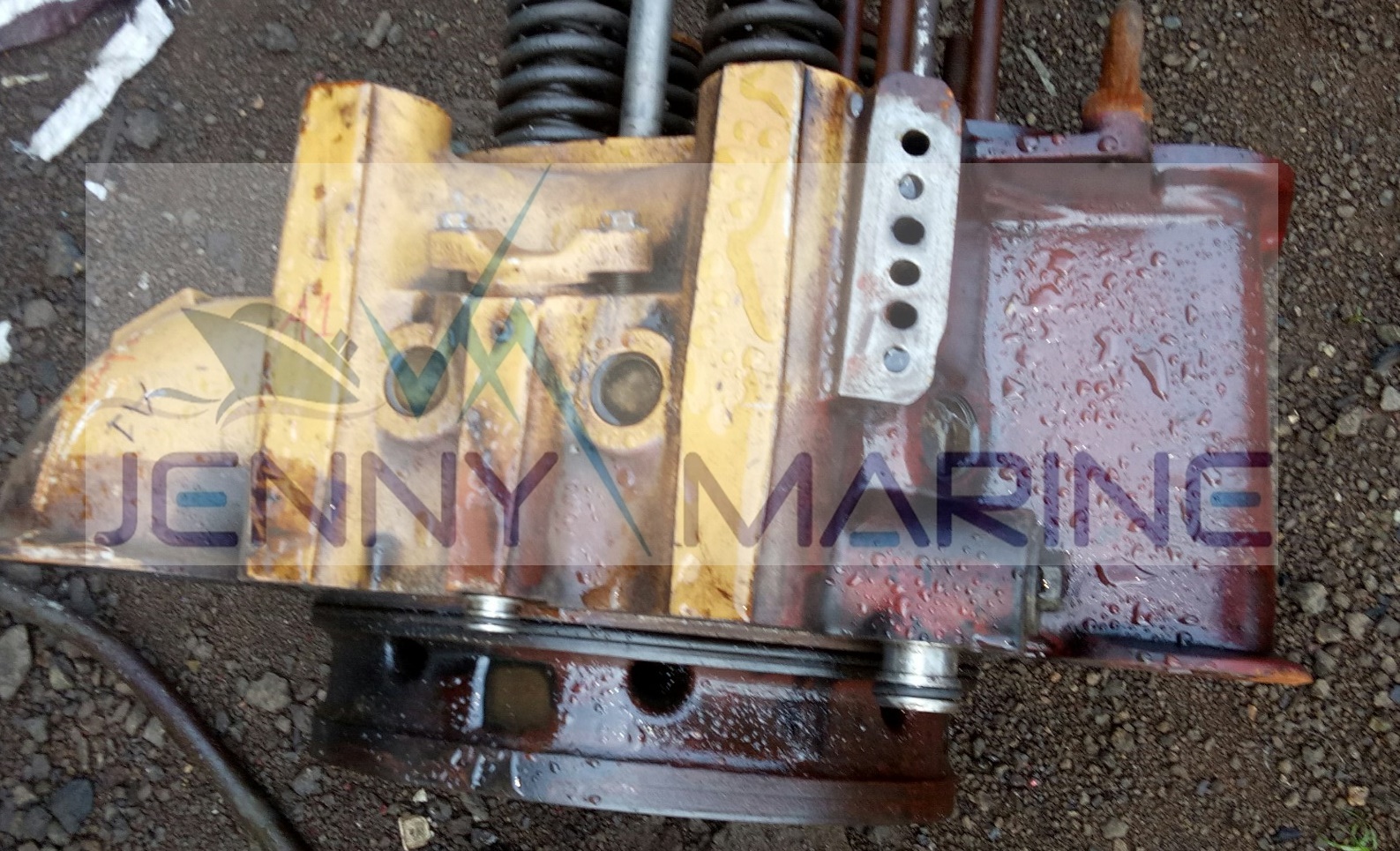 MaK M32C Cylinder heads Complete - Image 5