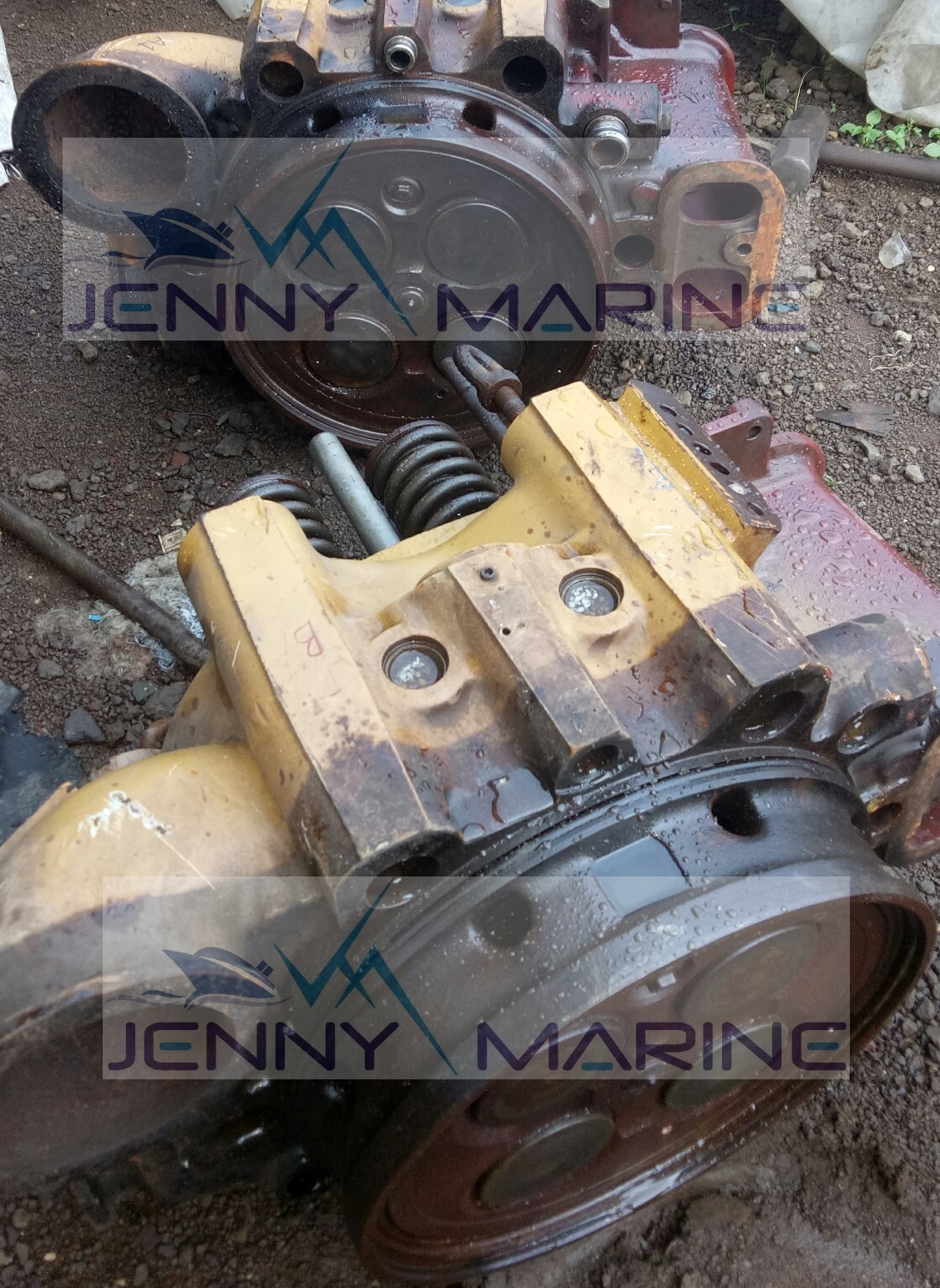 MaK M32C Cylinder heads Complete - Image 4