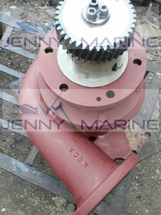 Bergen KVGB12 Main engine Water pumps recon - Image 2