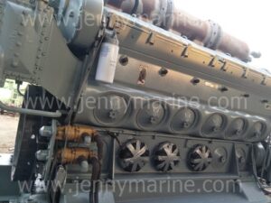 EMD 12-645E9B ENGINE