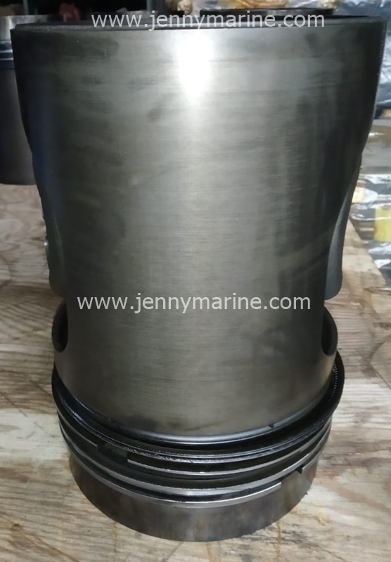 MAK 6M20 Cylinder Pistons ( Mak 6M20) (Mak 8M20) (Mak 9M20)
